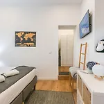 Guestready - Bella's Downtown * Porto